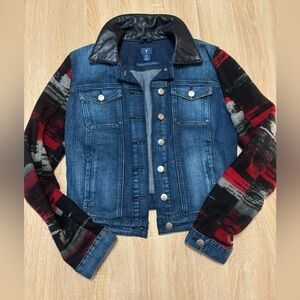 Denim Jacket Leather Collar Sweater Sleeves by Guess Medium